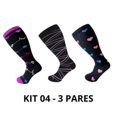 Carregar imagem no visualizador da galeria, Meias de Compressão Suprema Plus Size 20-30 mmHg - Kit 3 pares